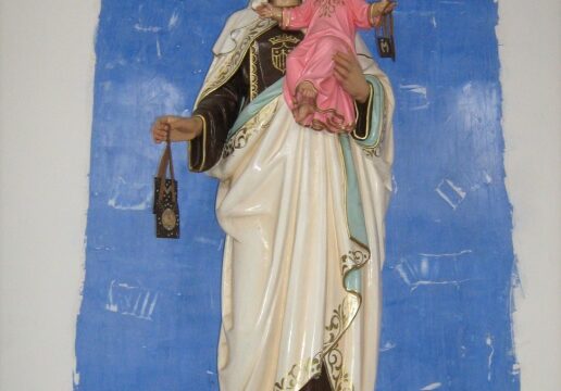 Escultura a la Virgen del Carmen